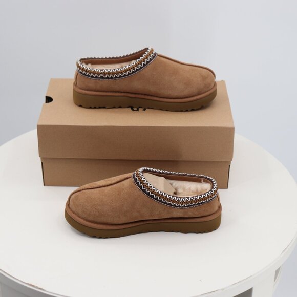 NIB Ugg Women's Tasman Slipper 5955 Chestnut Size 6